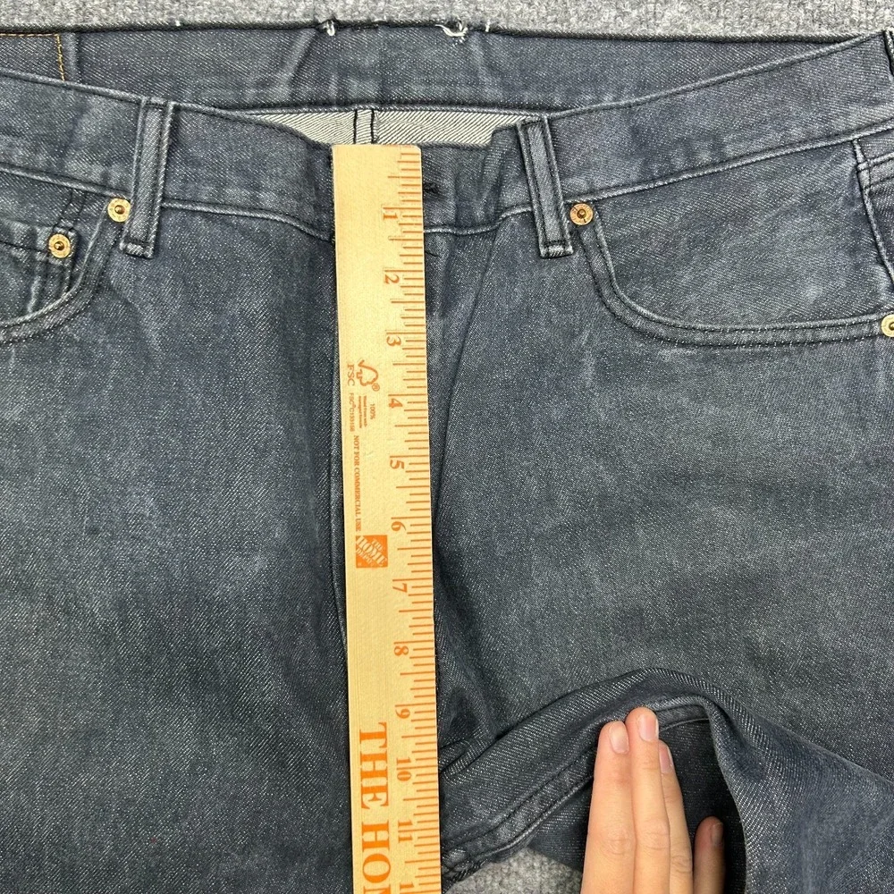 Levi's‎ 501 Jeans Men's Gray Denim Straight Pockets Button Fly Classic - 38X30